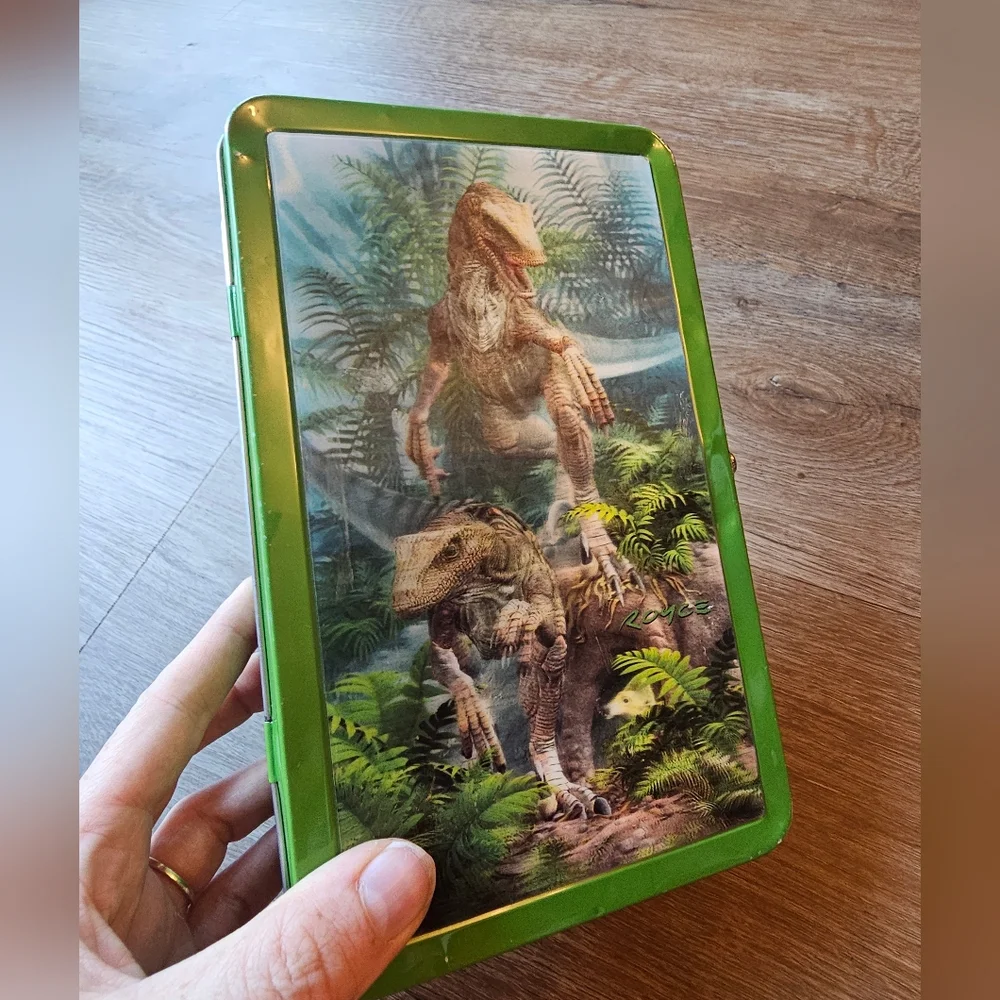 Vintage style 3D dinosaur green metal pencil box with clasp